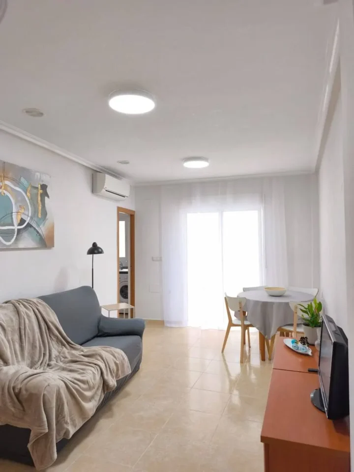 Apartment  for winter rent in Torrevieja, Calle Fragata