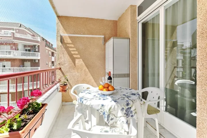 El apartamento junto a la Playa del Cura!