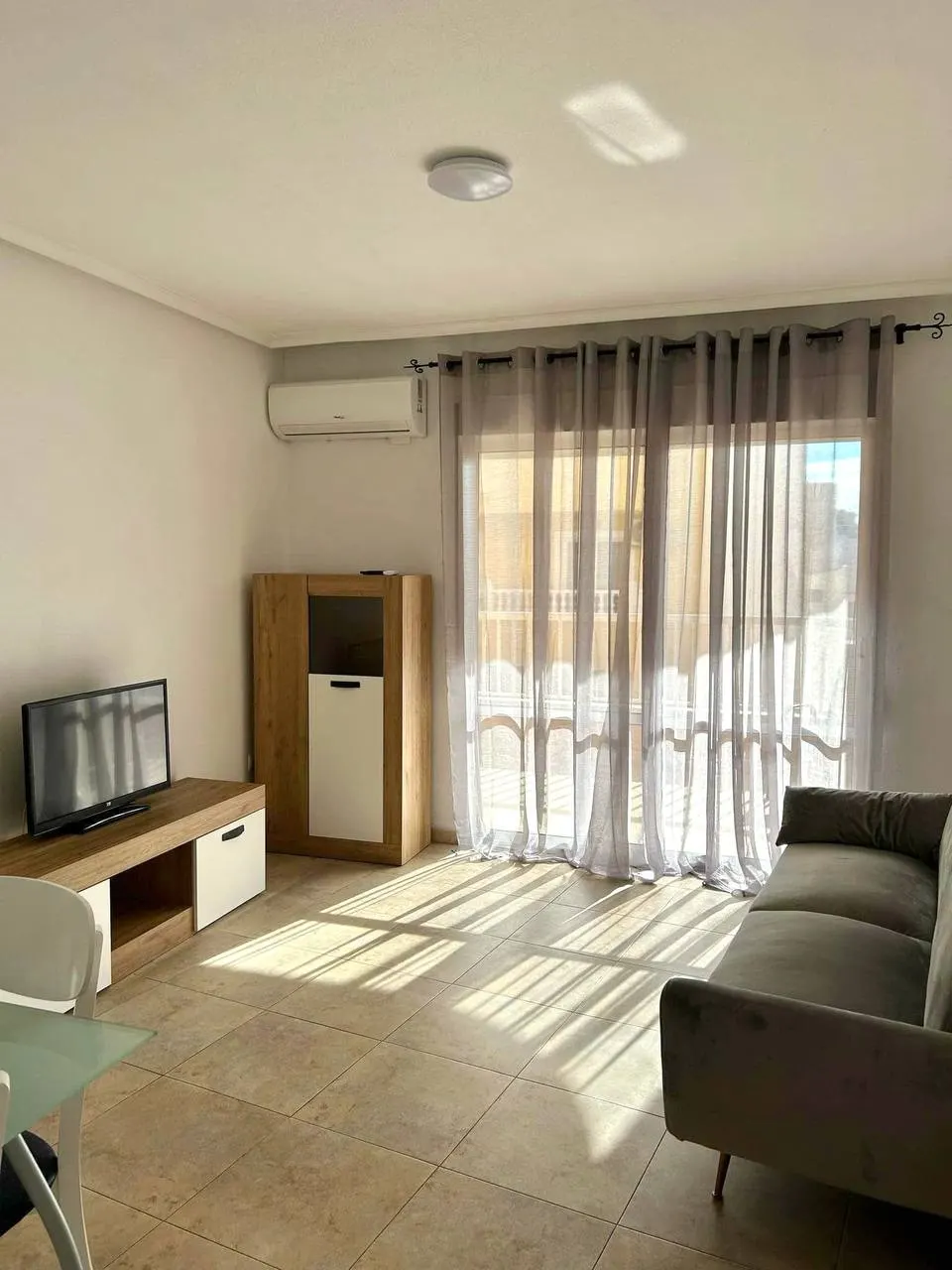 Long-term apartment rental in Torrevieja — 1