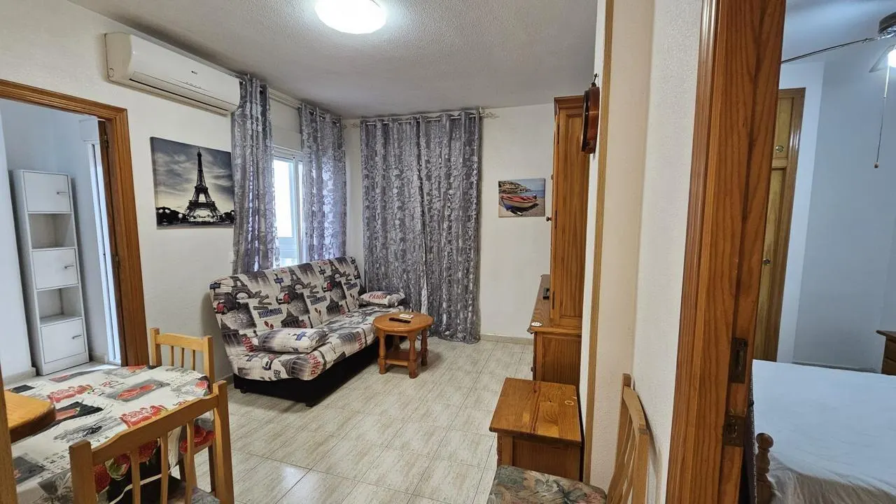El apartamento de 2 hab, JUNTO A LA PLAYA! PISCINA! — 1
