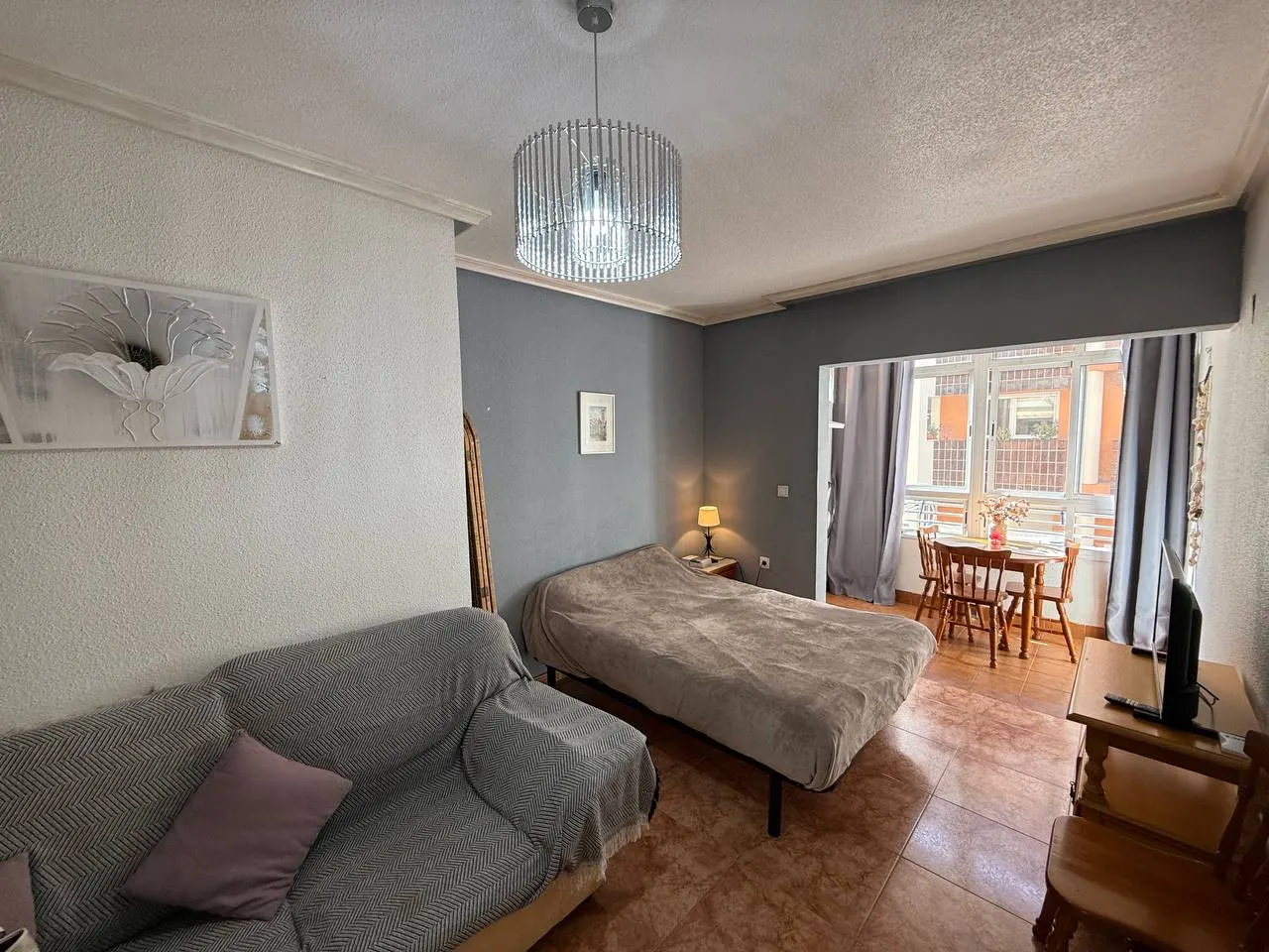 Studio apartment in Torrevieja — 1