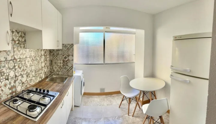 Apartment for sale on Plaza de Oran