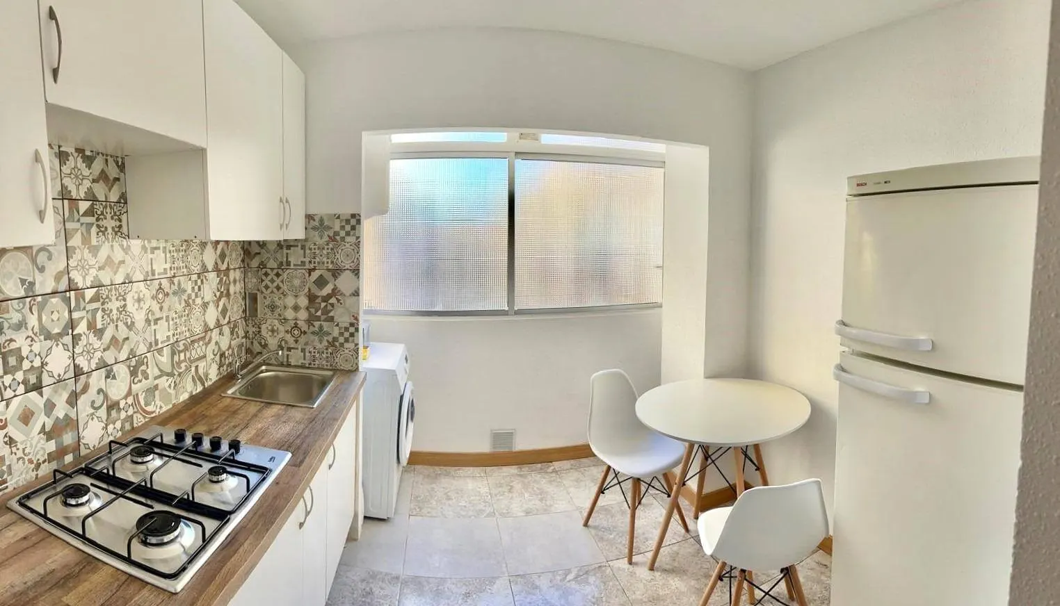 Apartment for sale on Plaza de Oran — 1