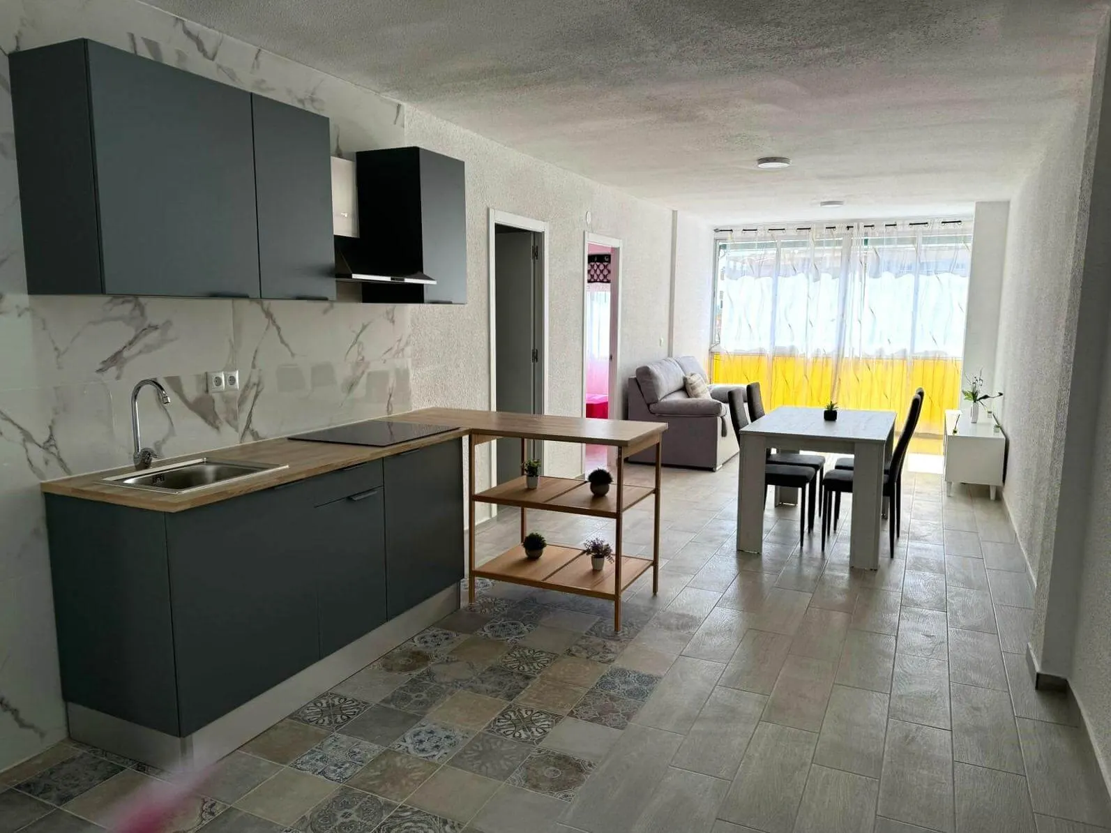 Apartment in Alicante (Los angeles) — 1