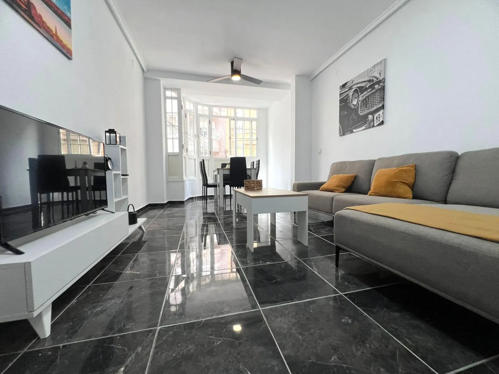 Spectacular 3-bedroom apartment with a SPACIOUS GARDEN in Torrevieja — 5