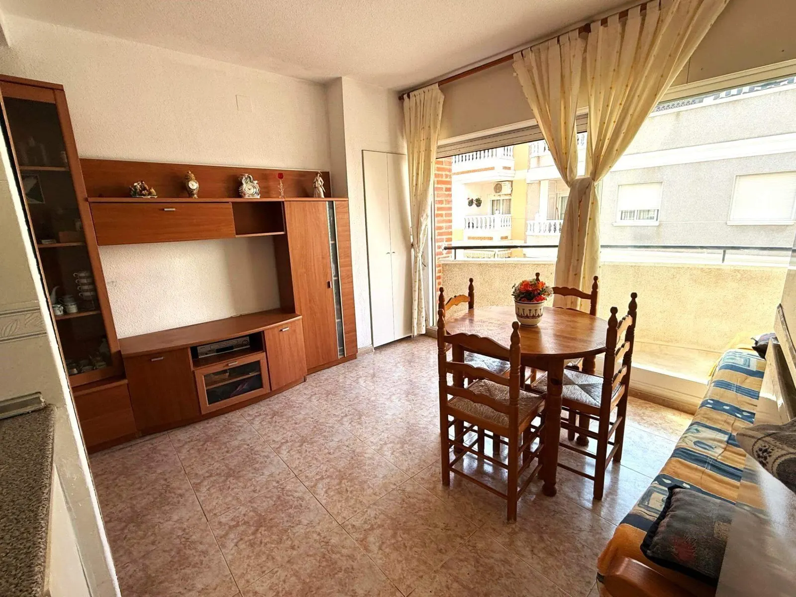 Apartment in Torrevieja (Playa del Cura) — 1