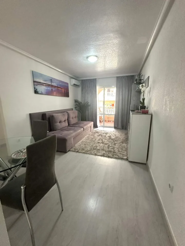 Apartment in Torrevieja (Centro)