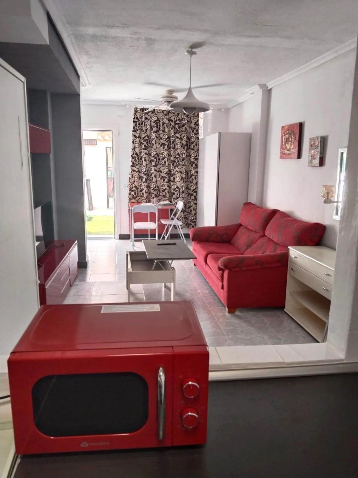 Studio apartment in Torrevieja (Playa del Cura) — 1