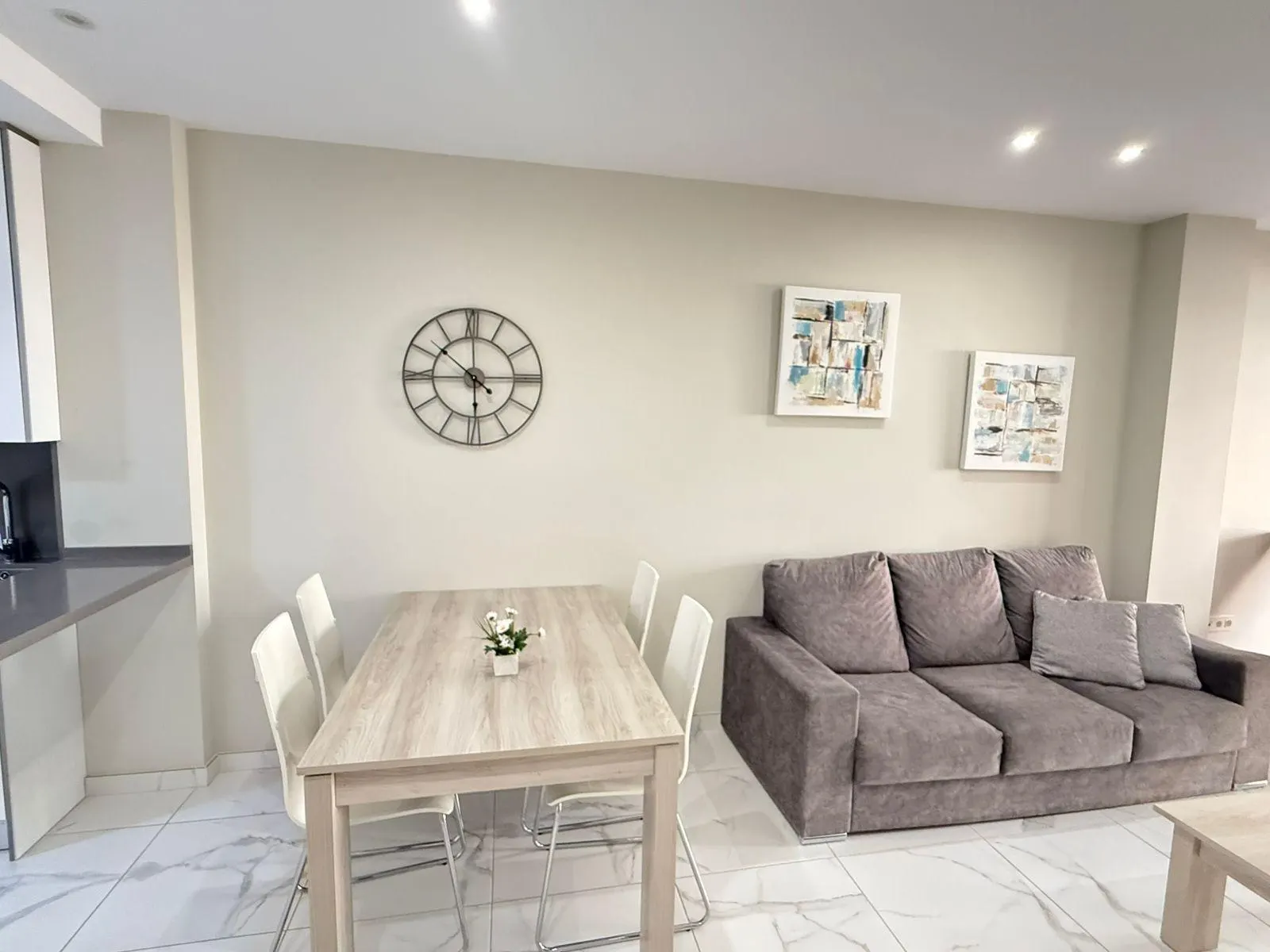 Apartment in Torrevieja (La Mata) — 5