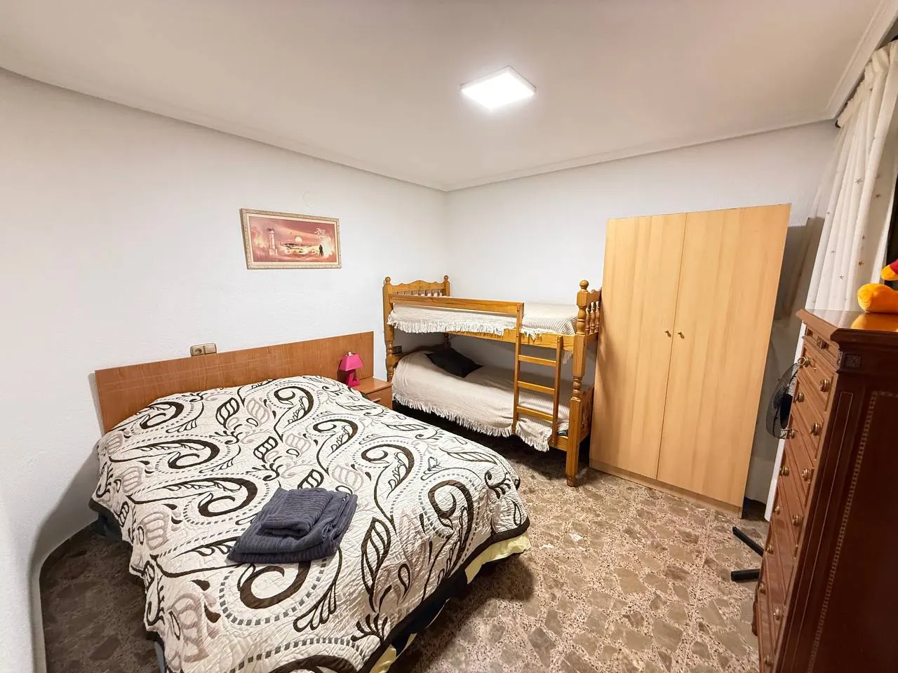 DEL CURA APARTMENT Short-Term Rental Apartment in Torrevieja, Spain Fully equipped and ideal for up to 6 guests — 5