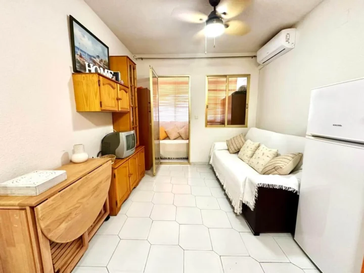Studio apartment in Torrevieja (Centro)
