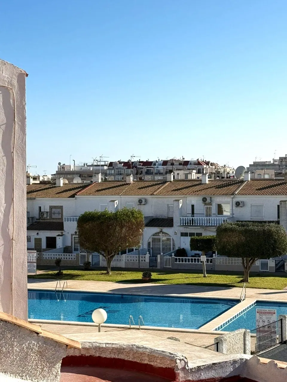 CALAS BLANCAS Short-Term Rental: House in Torrevieja, Spain Fully equipped and ideal for up to 6 guests — 2