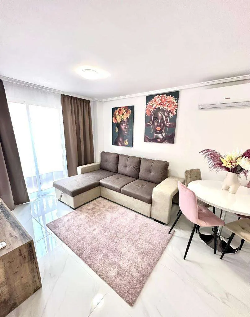 Apartment in Torrevieja (Playa del Cura)