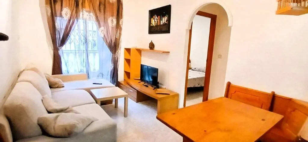 Apartment in Torrevieja (Playa de los Locos) — 3