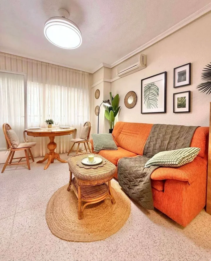 Short-Term Rental Apartment in Torrevieja, Spain