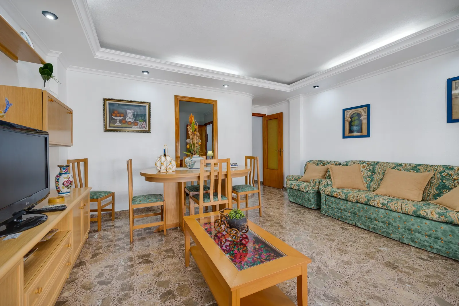 Short-Term Rental Apartment in Torrevieja, Spain — 2