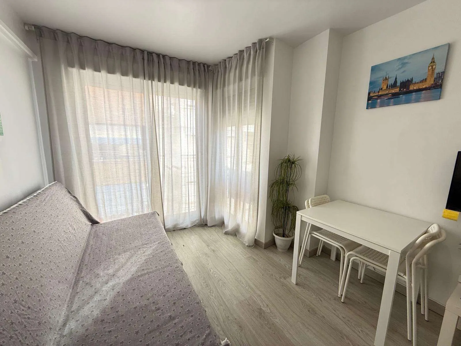 Apartment in Torrevieja (Playa del Cura) — 1