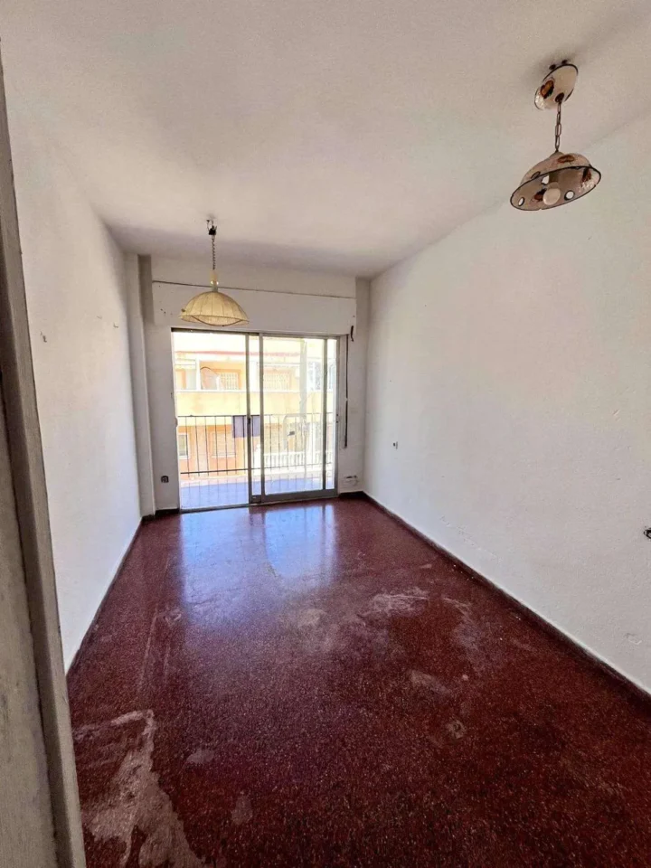 Studio apartment in Torrevieja (Playa de los Locos)