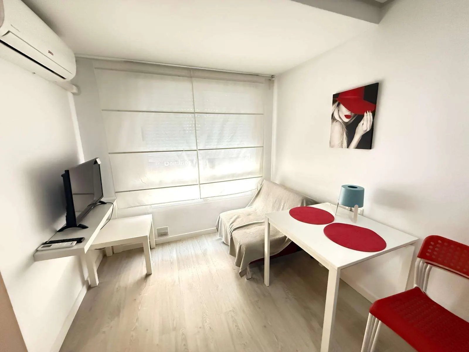Studio apartment in Torrevieja (Playa del Cura) — 1