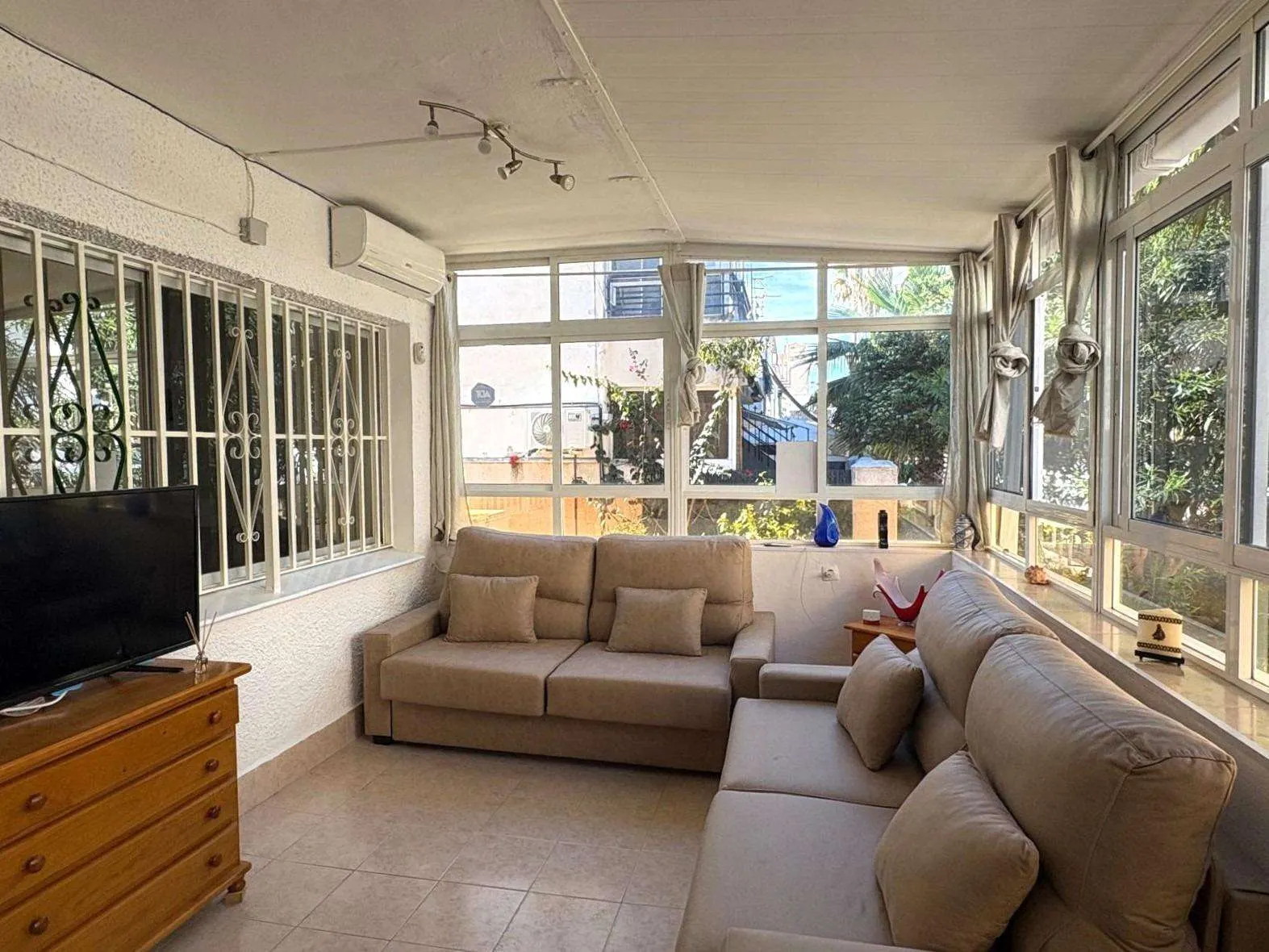 Bungalow in Torrevieja (Nueva Torrevieja) — 1