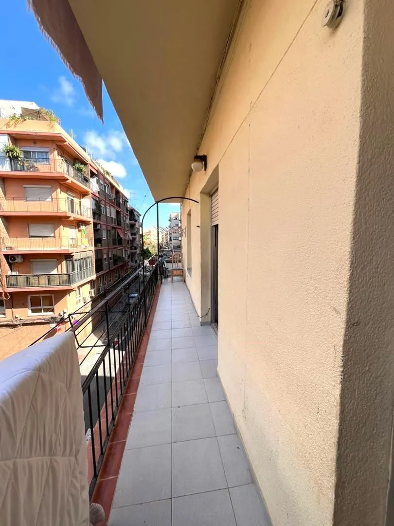 Apartment in Alicante (Garbinet-Parque de las Avenidas) — 4