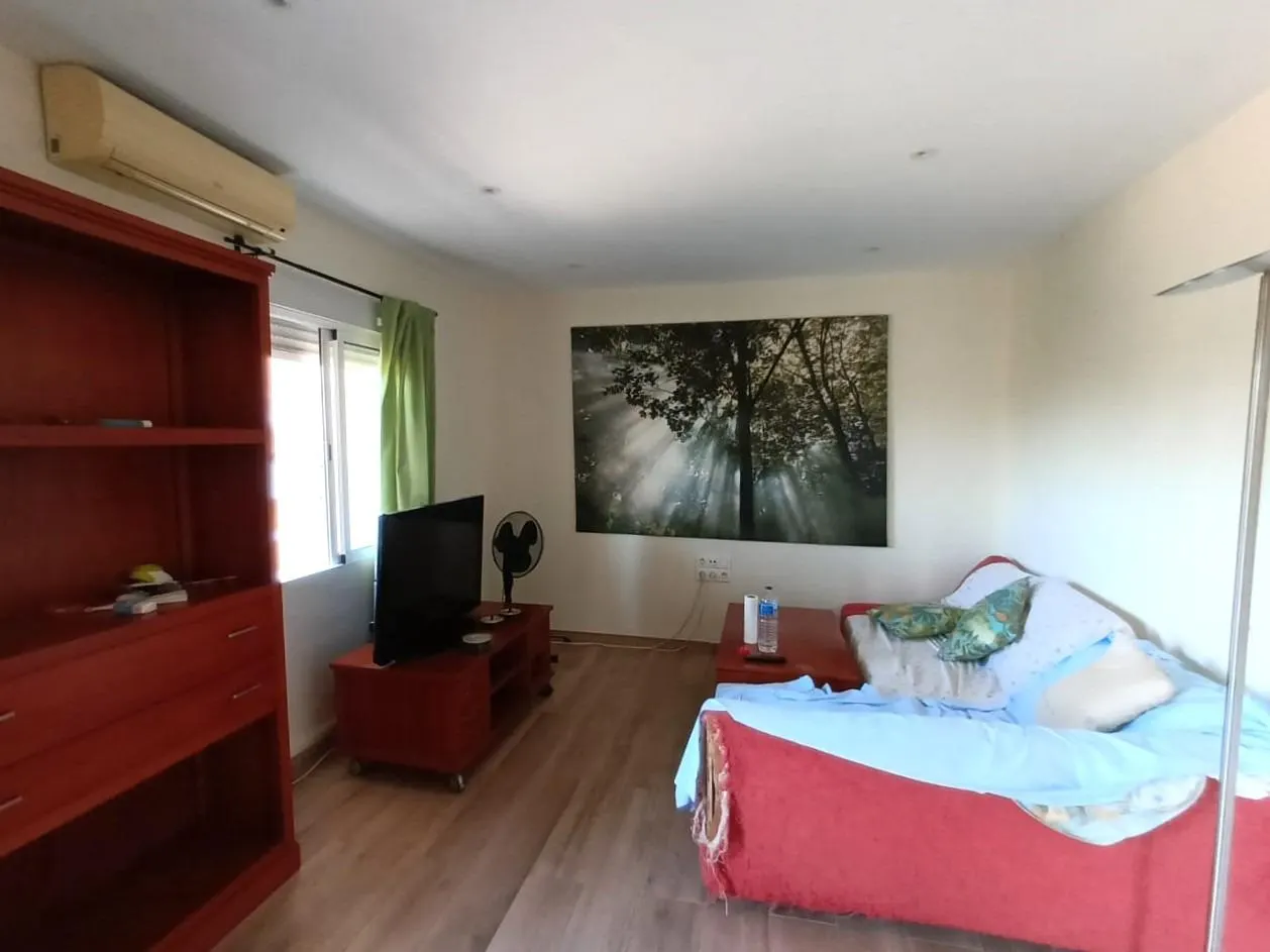 Apartment in Alicante (Los angeles) — 3