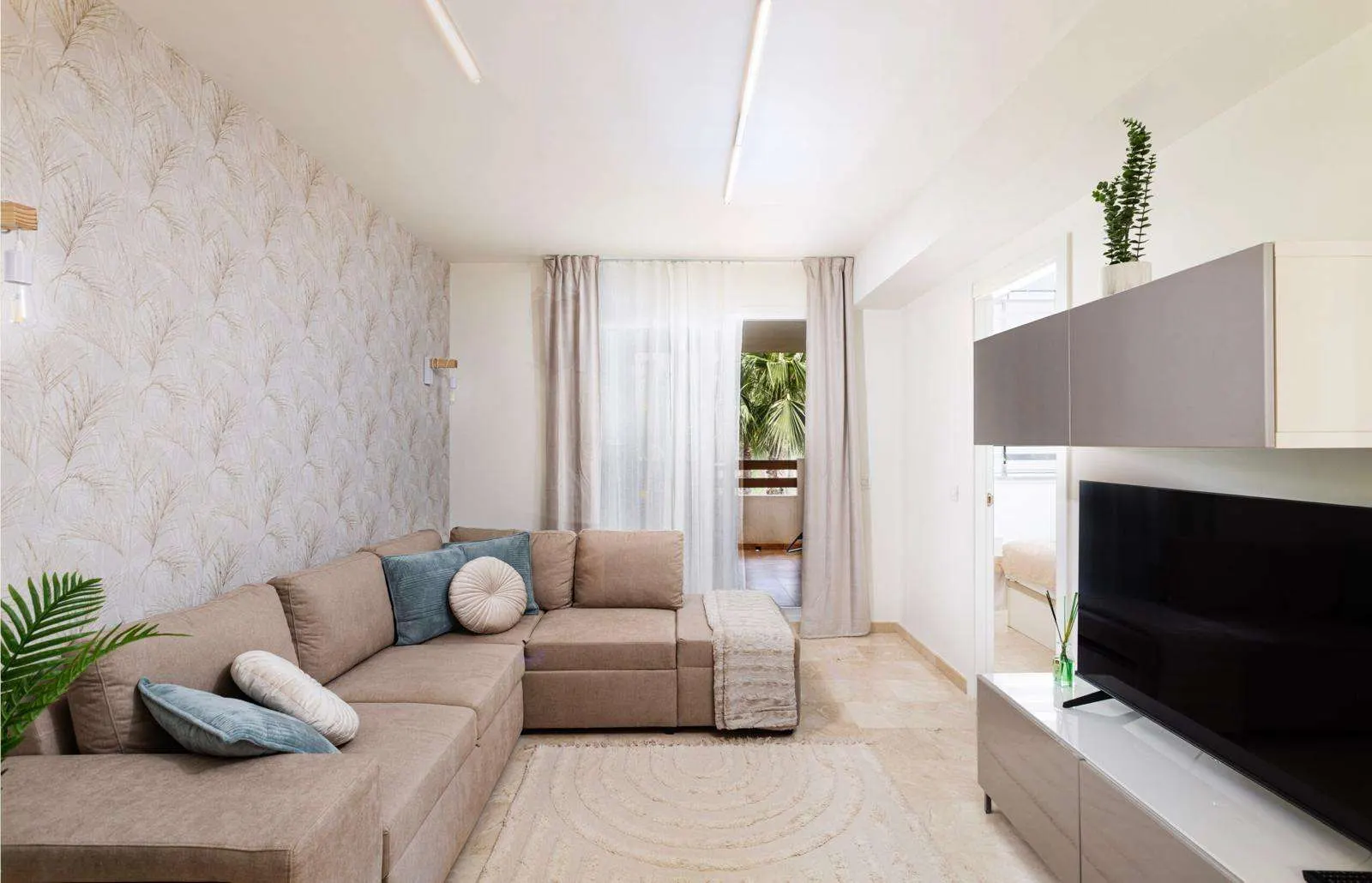 Apartment in Torrevieja (Punta Prima) — 1