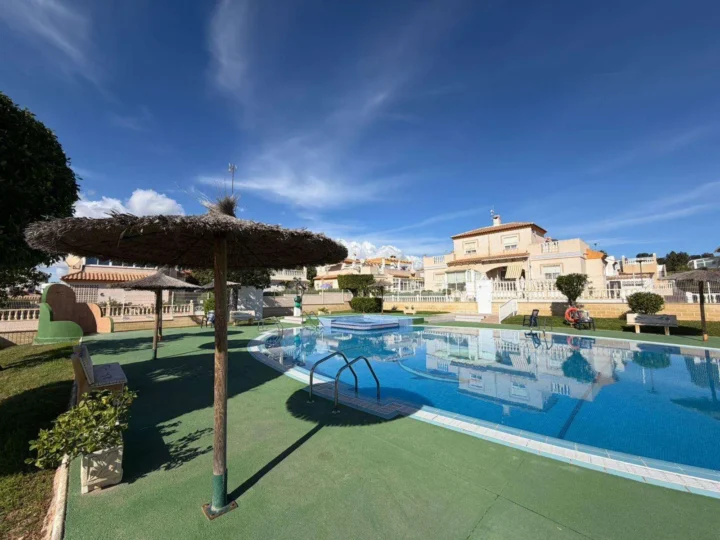 Semi-detached home in Torrevieja (La Mata)