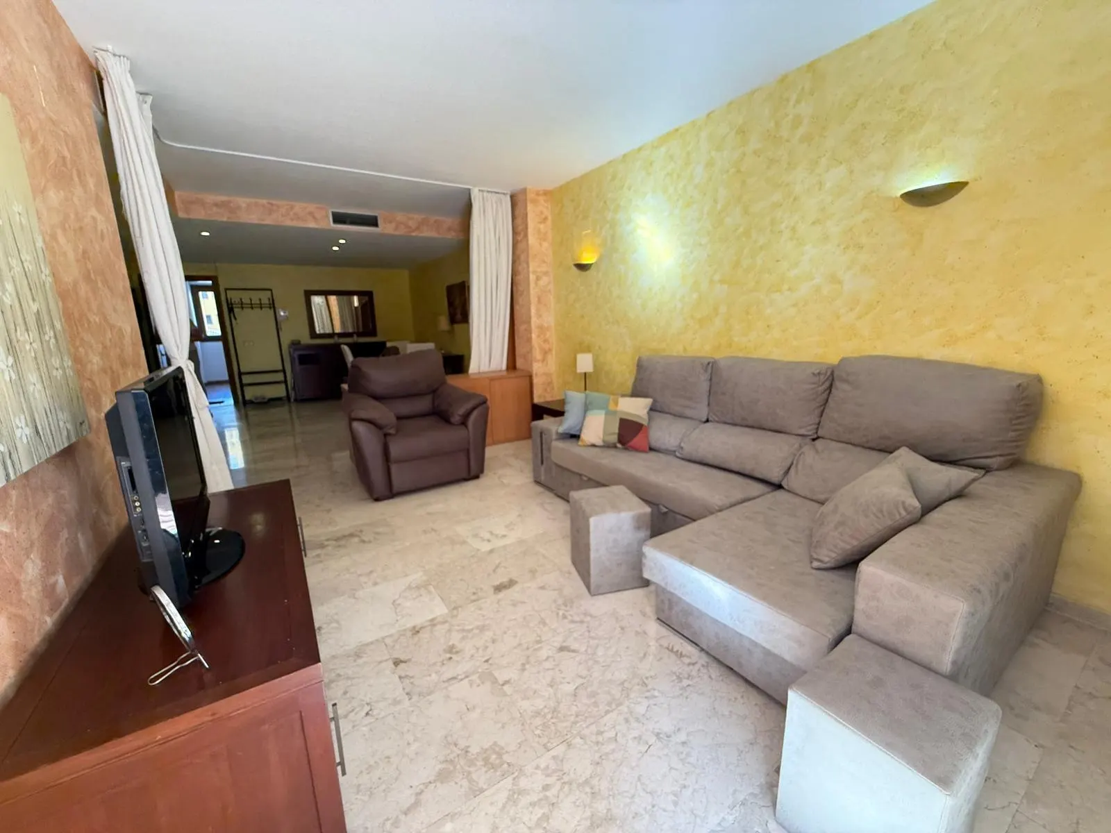 Apartment in Torrevieja (Punta Prima) — 2