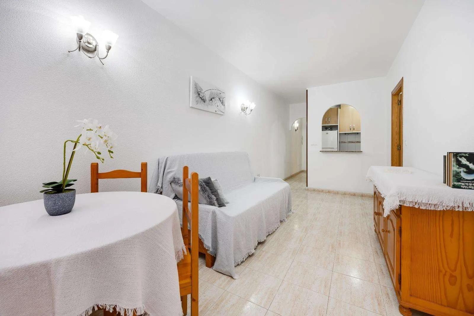 Apartment in Torrevieja (Centro) — 1