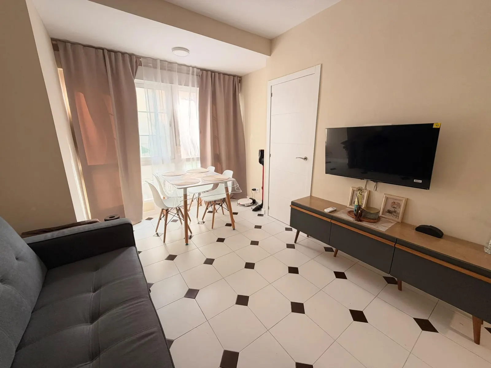 Apartment in Torrevieja (City Centro) — 1