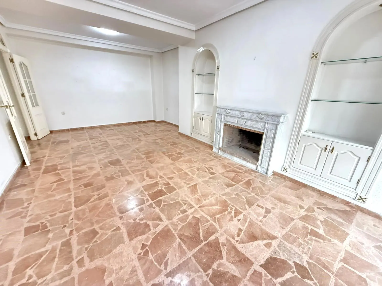 Apartment in Torrevieja (Centro) — 2