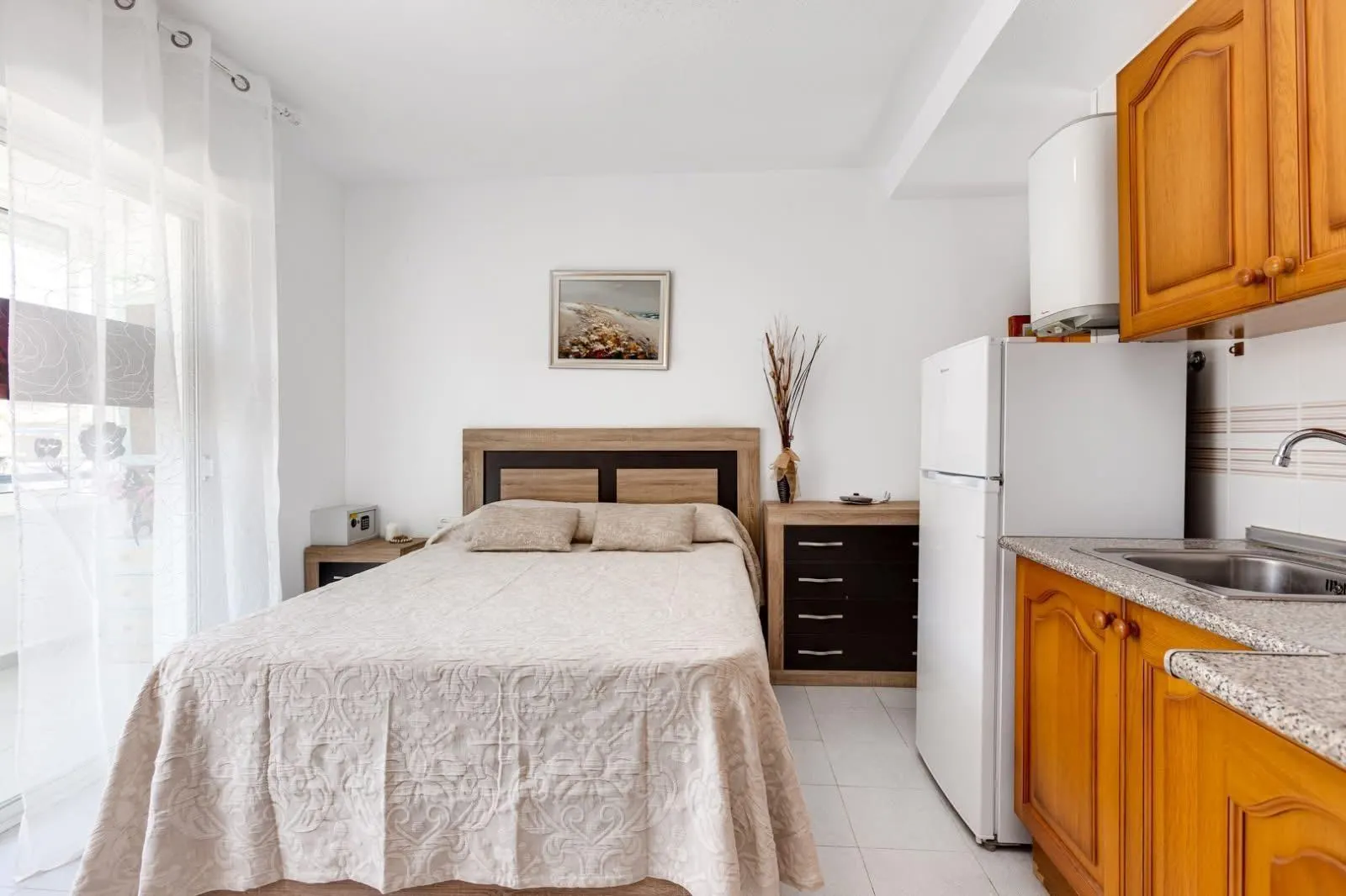 Studio apartment in Torrevieja (Torre del moro) — 2