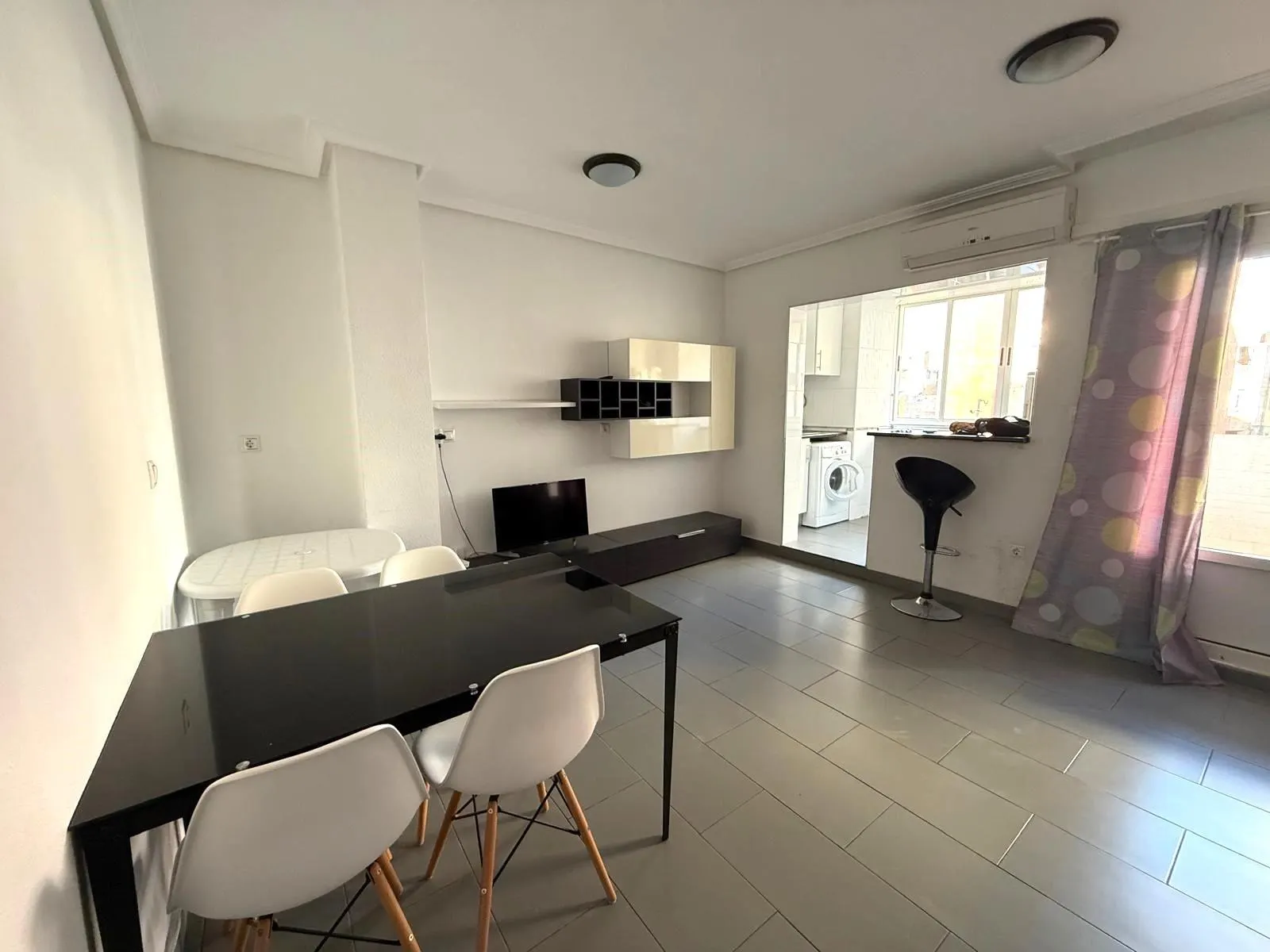 Apartment in Torrevieja (Las Piscinas Naturales) — 4