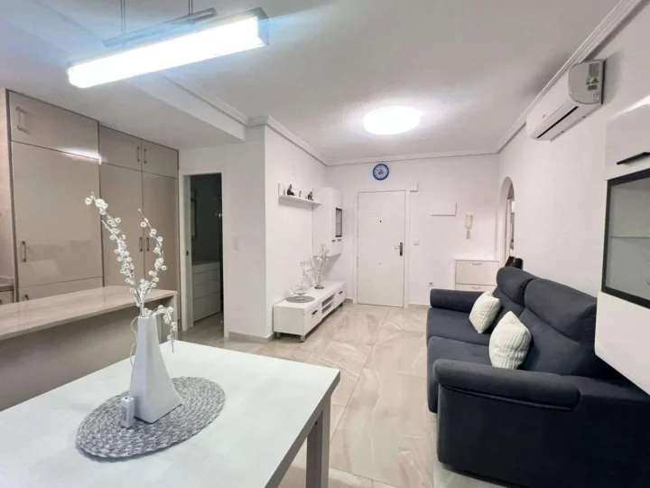 Apartment in Torrevieja (Playa del Cura)