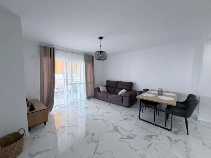 Apartment in Torrevieja (Centro - Muelle Pesquero)