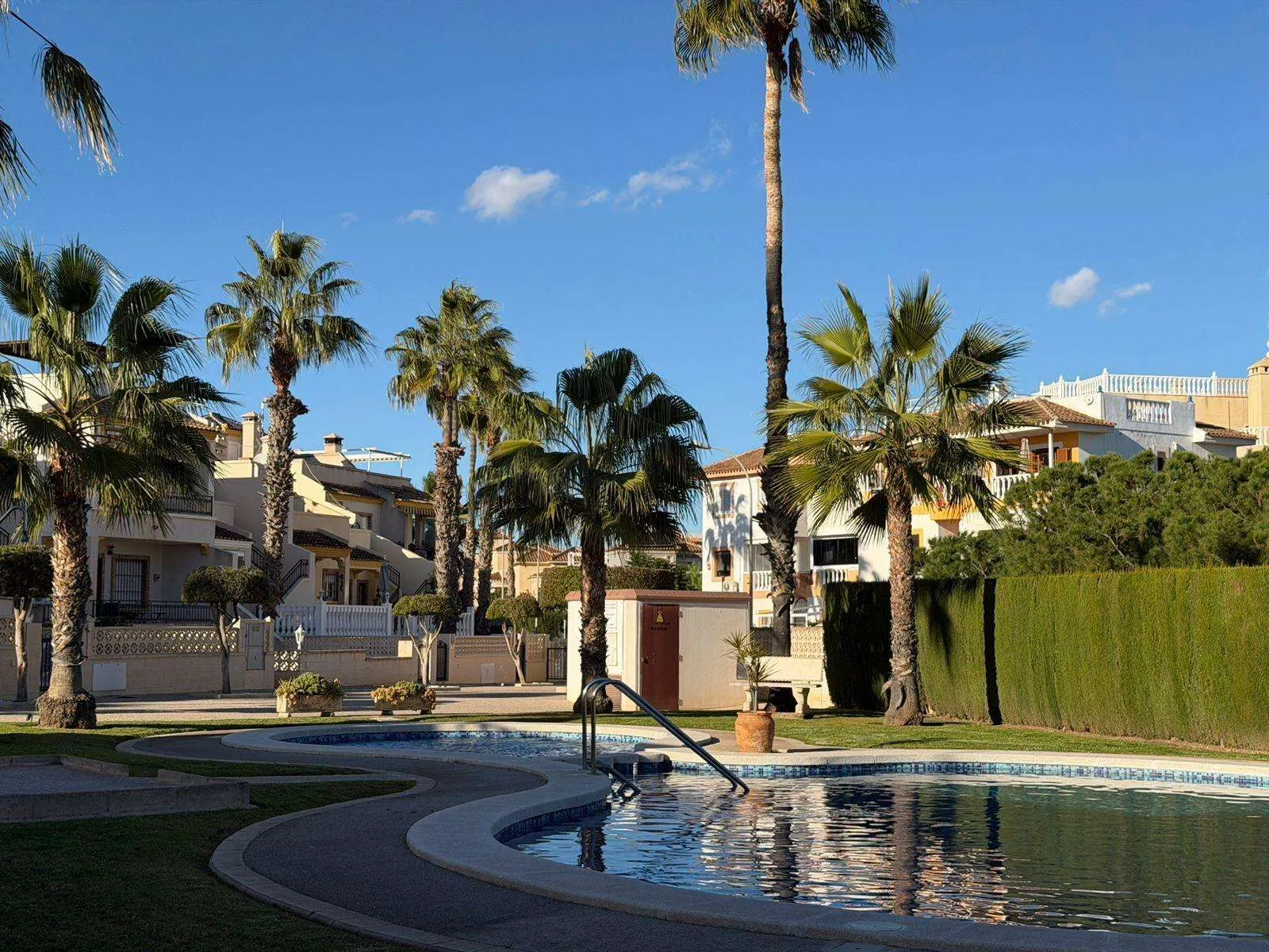 Semi-detached home in Orihuela Costa (Playa Flamenca) — 1
