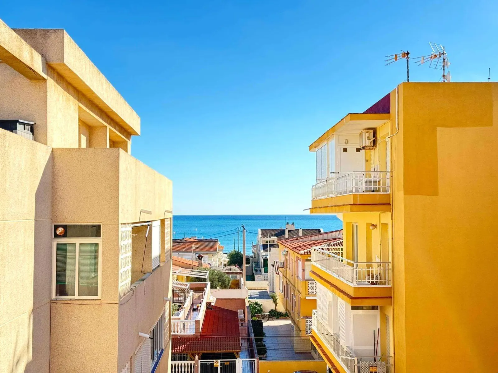 Penthouse in Torrevieja (Los Europeos) — 1