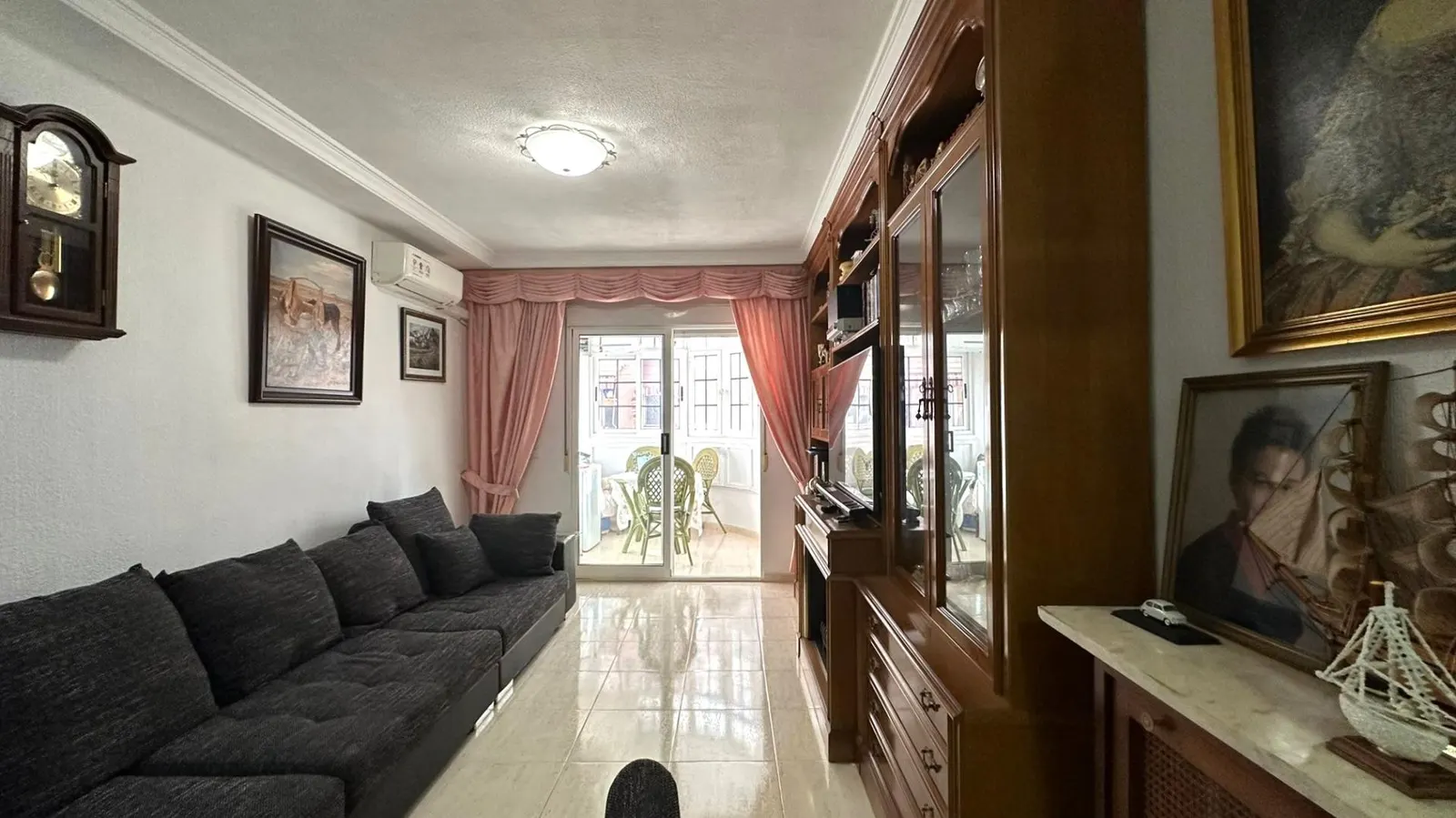 Apartment in Torrevieja (Playa del Cura) — 2