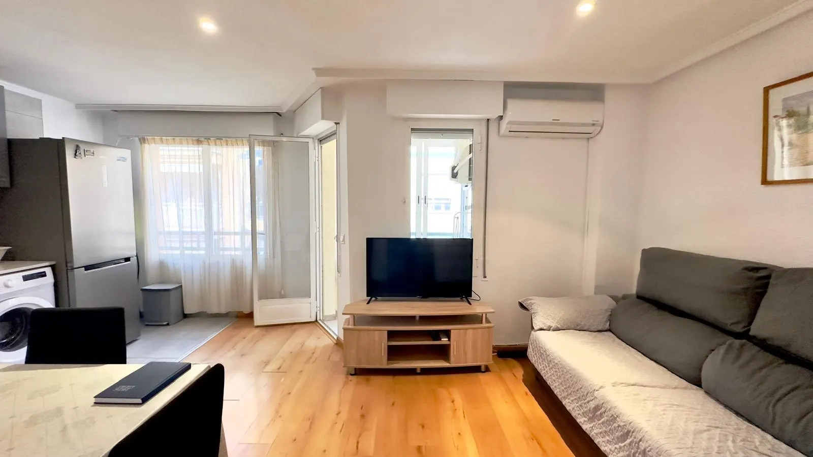 Apartment in Torrevieja (Centro - Muelle Pesquero) — 4