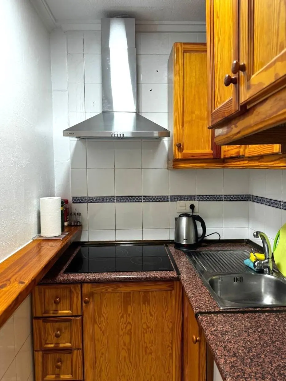 Studio apartment in Torrevieja (Playa del Cura) — 5