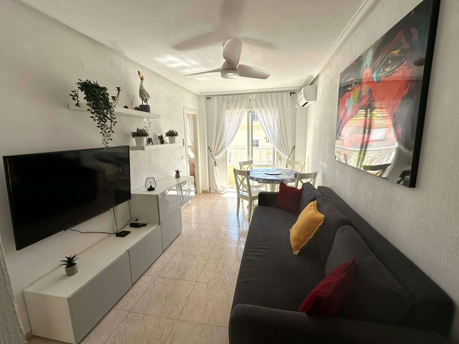 Apartment in Torrevieja (Curva del Palangre) — 1