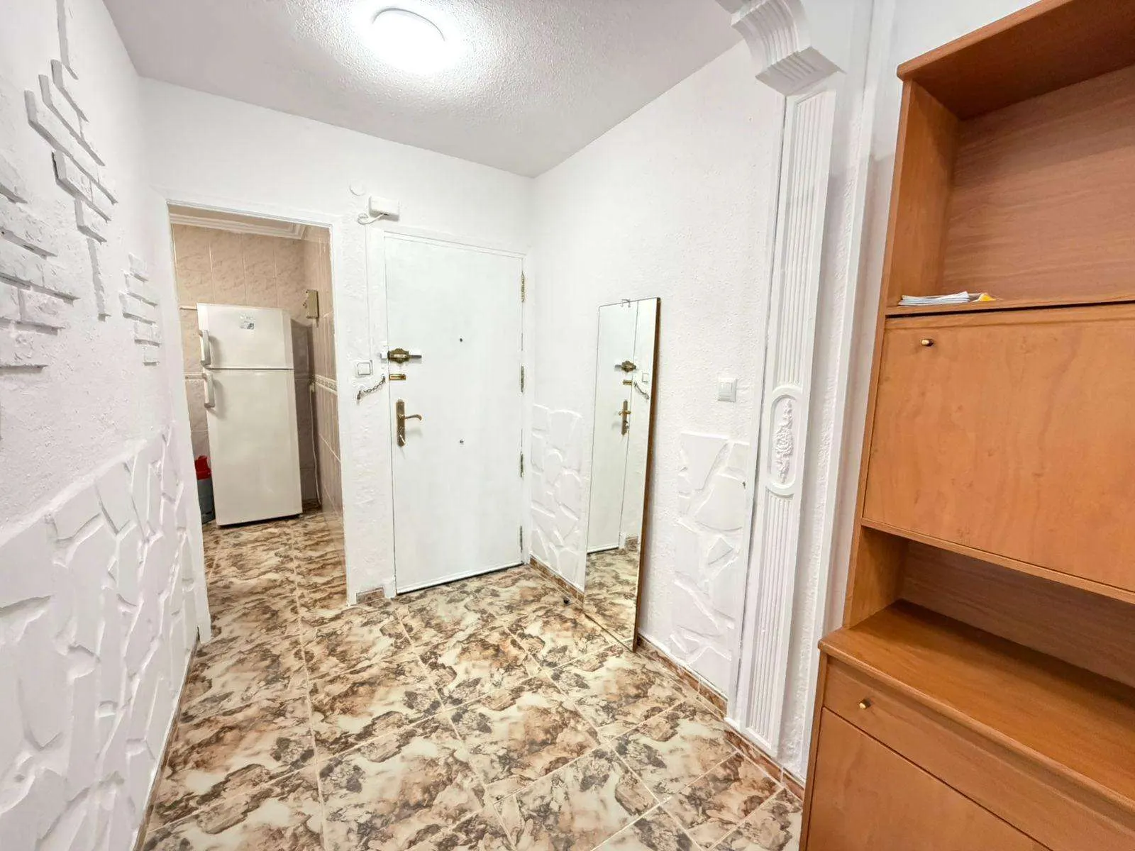 Apartment in Alicante (Virgen del Remedio-Parque lo Morant) — 3