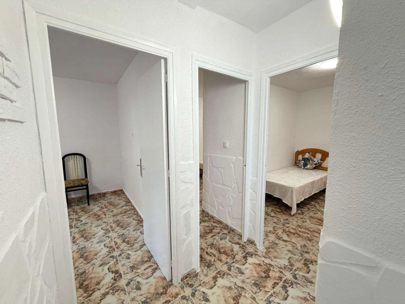 Apartment in Alicante (Virgen del Remedio-Parque lo Morant) — 4