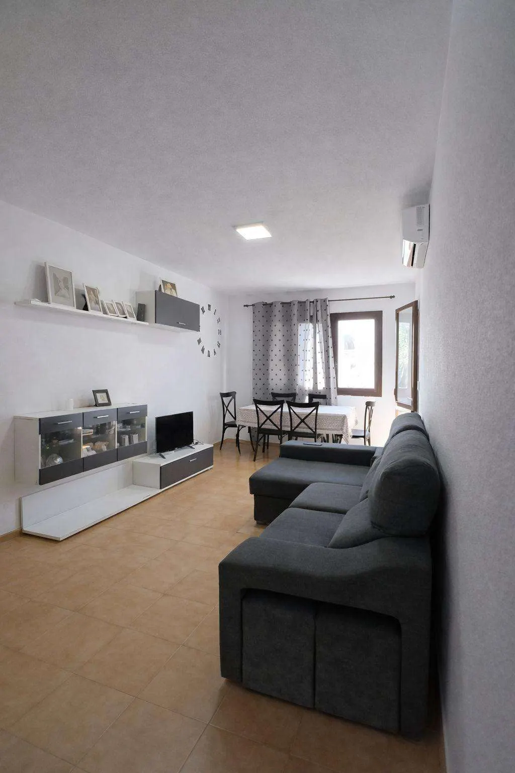 Apartment in Torrevieja (Calas blanca) — 2