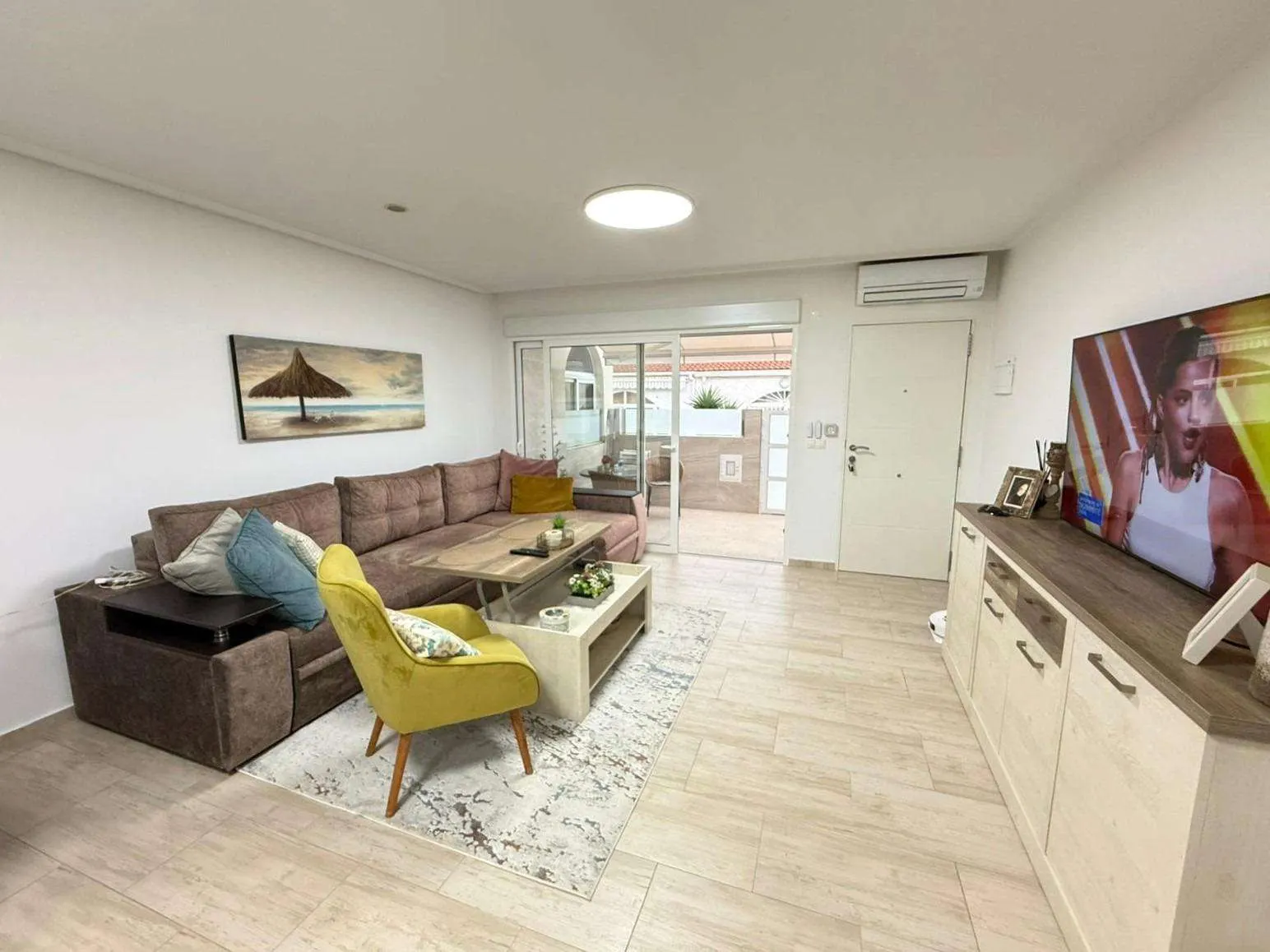 Townhouse in Torrevieja (El chaparral) — 1