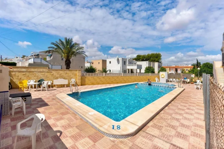 Bungalow in Torrevieja (El chaparral)