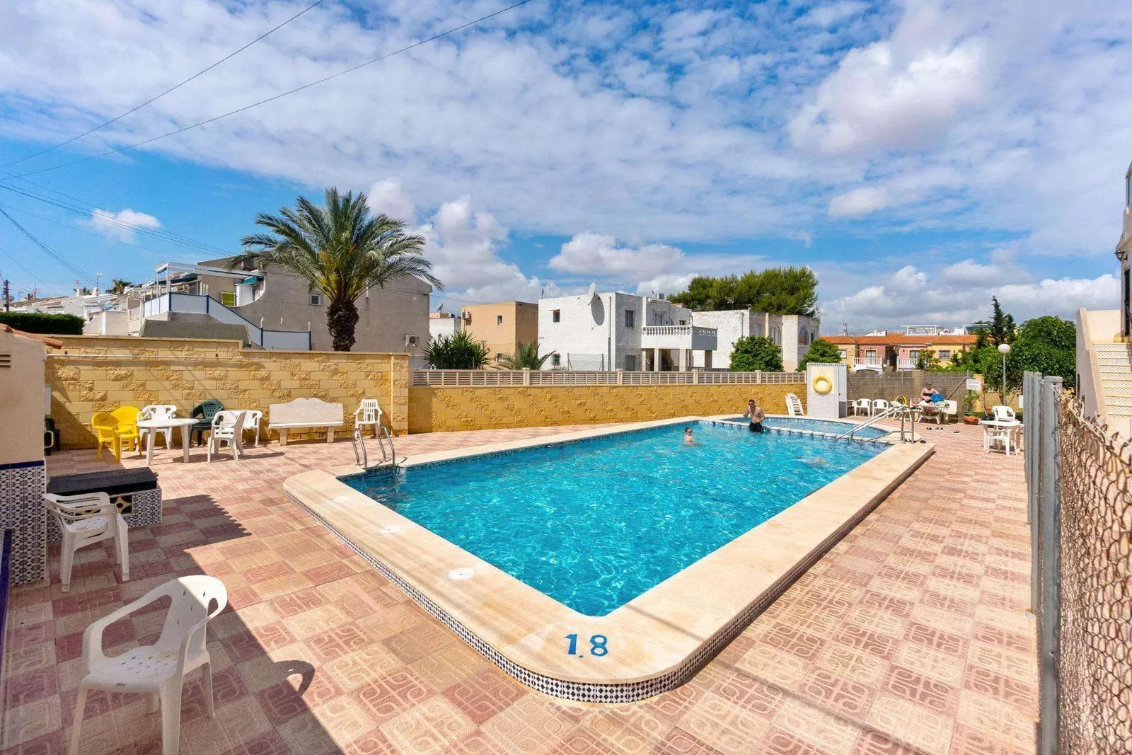 Bungalow in Torrevieja (El chaparral) — 1