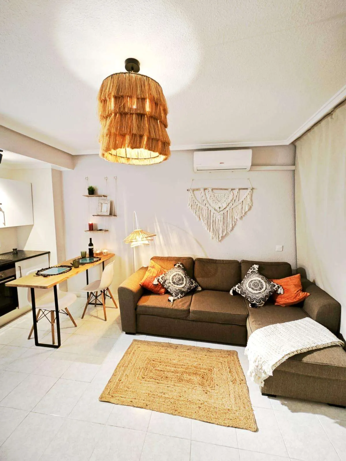 Studio apartment in Torrevieja (El molino) — 1