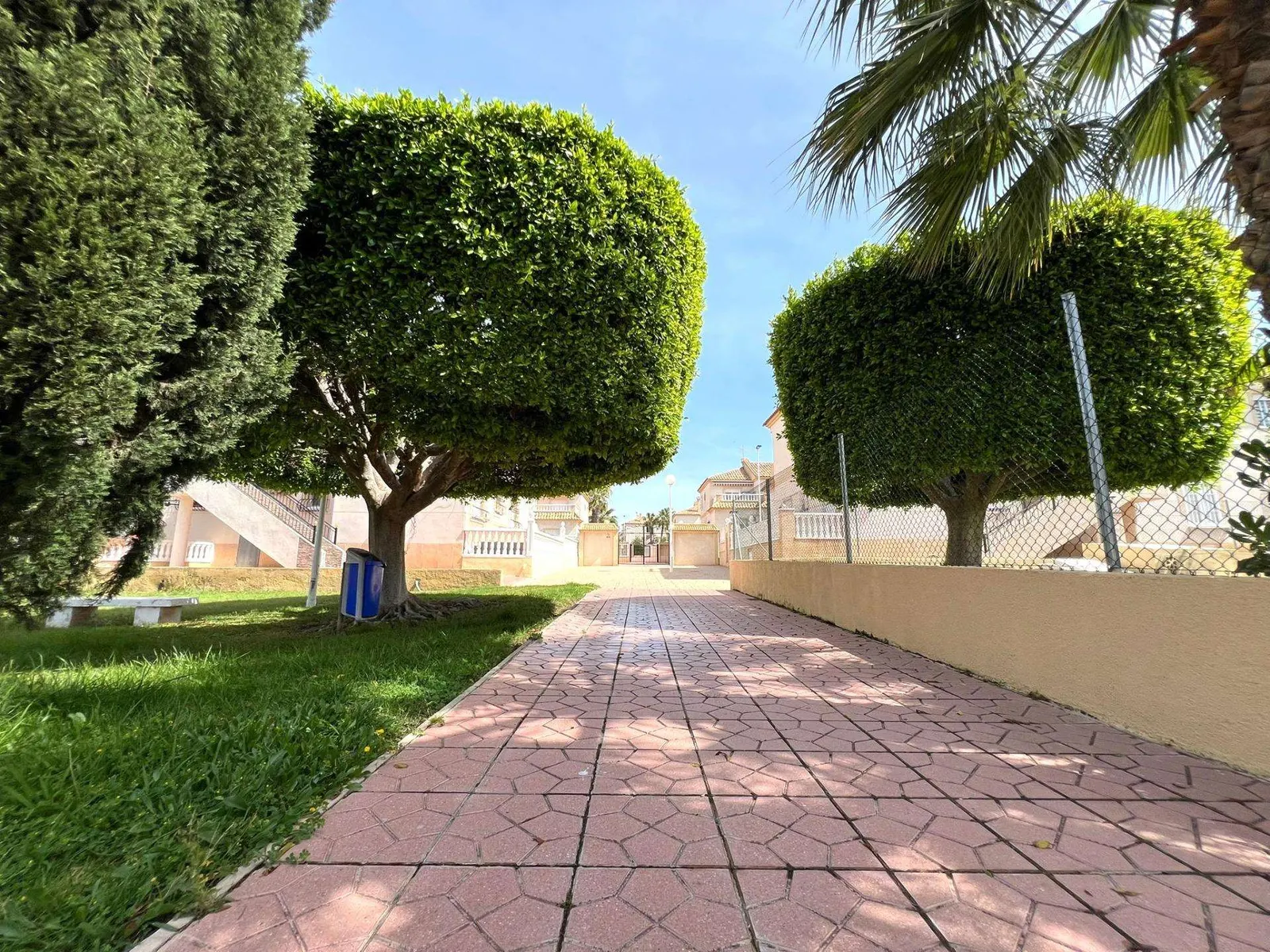 Bungalow in Torrevieja (Aguas Nuevas) — 2